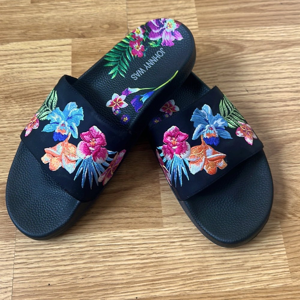 Johnny Was Aruba pool slides size 10